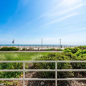 Country & By Radisson, Virginia Oceanfront , Va *** Virginia Beach